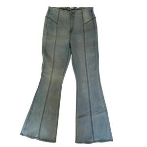 Juniors' SO High-Rise Seamed Stretch Flare Jeans in size 9/29W